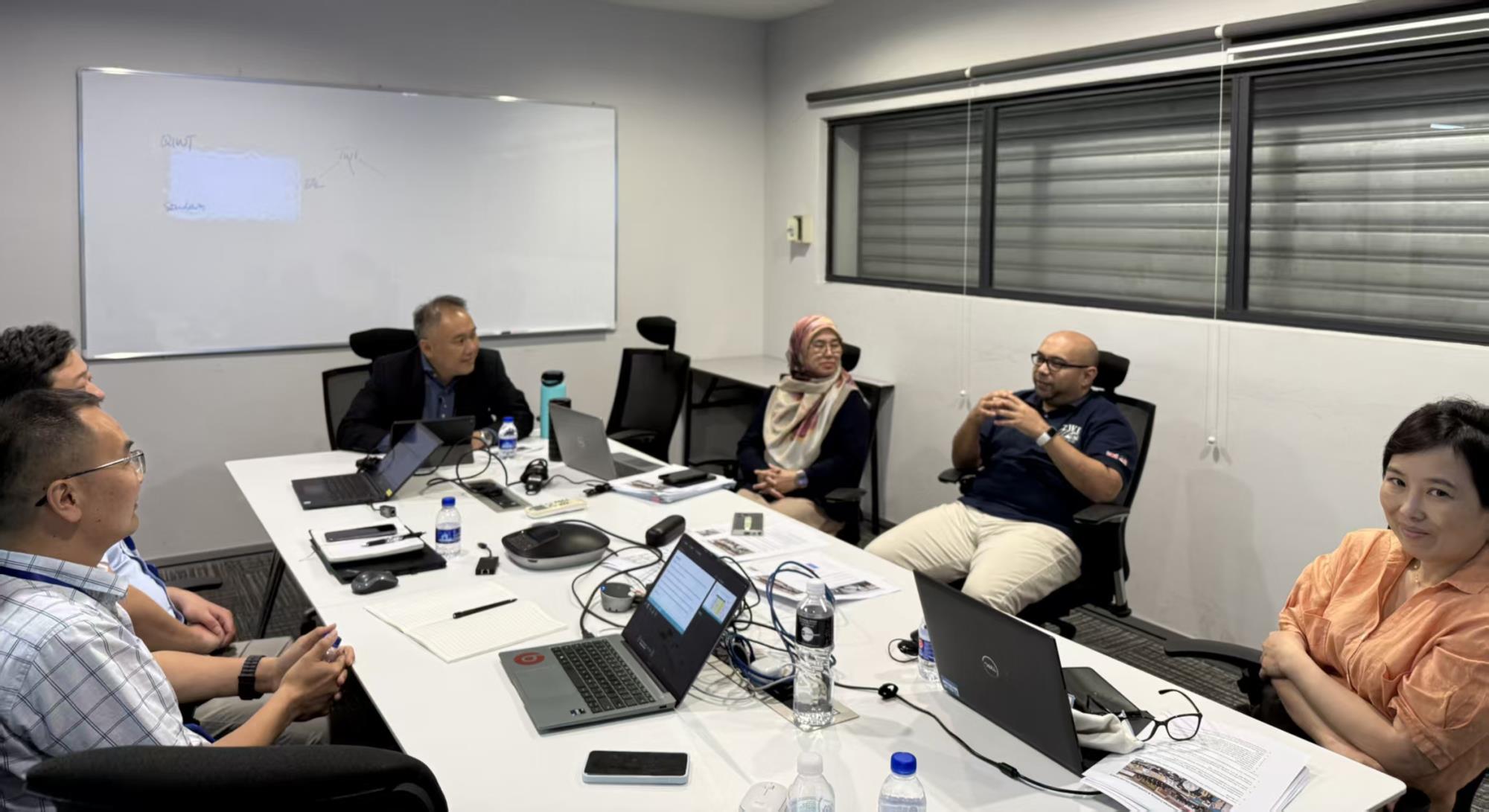 QIWT国焊培会见英国总部财务总监及亚太区负责人