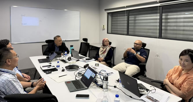 QIWT国焊培会见英国总部财务总监及亚太区负责人